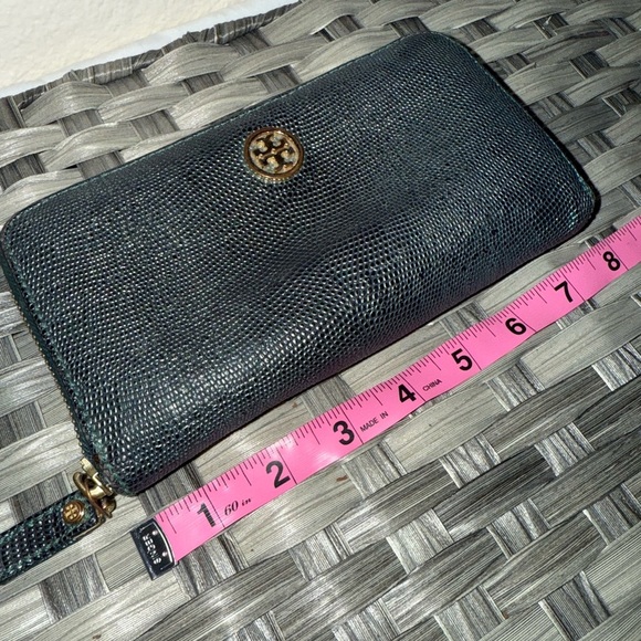 Tory Burch Wallet - Picture 13 of 15